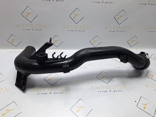 Conducta intercooler VOLKSWAGEN PASSAT Estate (3B5) [ 1997 - 2001 ] TDI (AJM, ATJ) 85KW|115HP OEM 8D0145840L