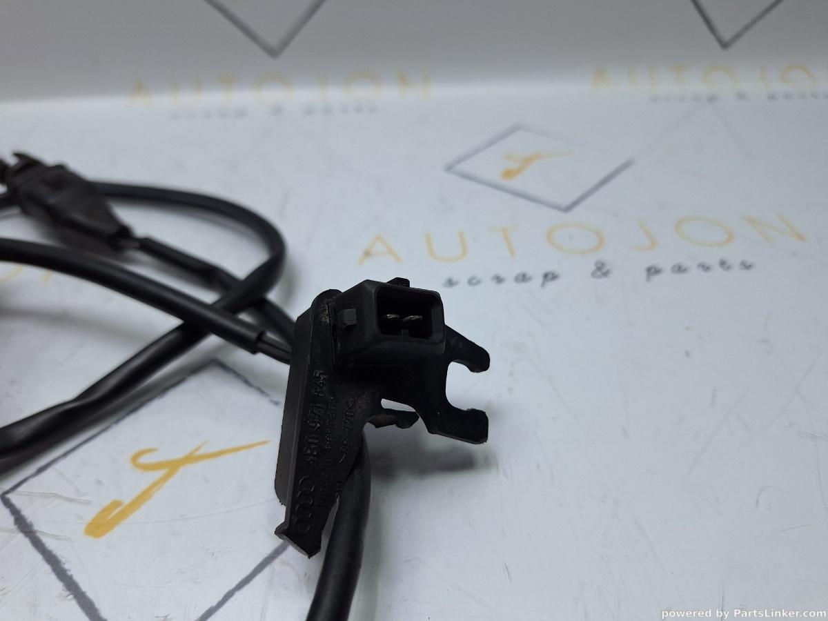 Senzor temperatura exterioara VOLKSWAGEN PASSAT Estate (3B5) [ 1997 - 2001 ] TDI (AJM, ATJ) 85KW|115HP OEM 8D0820535
