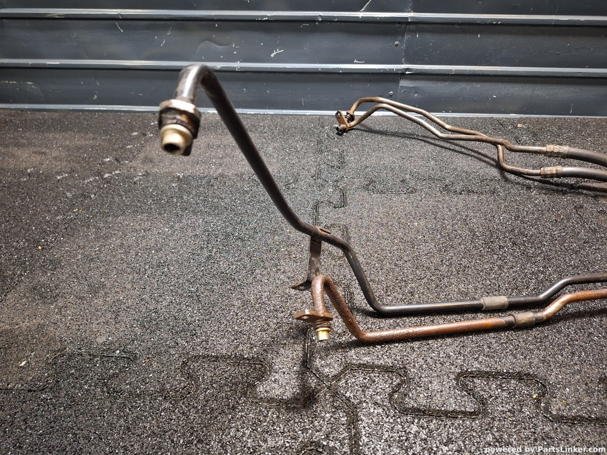 Conducte ulei cutie de viteze VOLKSWAGEN PASSAT Estate (3B5) [ 1997 - 2001 ] TDI (AJM, ATJ) 85KW|115HP 8D0317823B