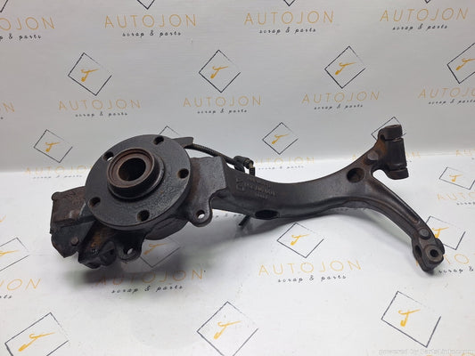 Fuzeta stanga fata VOLKSWAGEN PASSAT Estate (3B5) [ 1997 - 2001 ] TDI (AJM, ATJ) 85KW|115HP 8D0407257AD