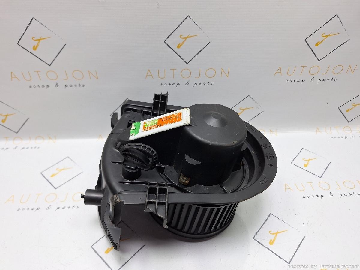 Ventilator aeroterma VOLKSWAGEN GOLF III Variant 1H5 1993 - 1999 TDI 1Z, AHU, ALE 6N1820021