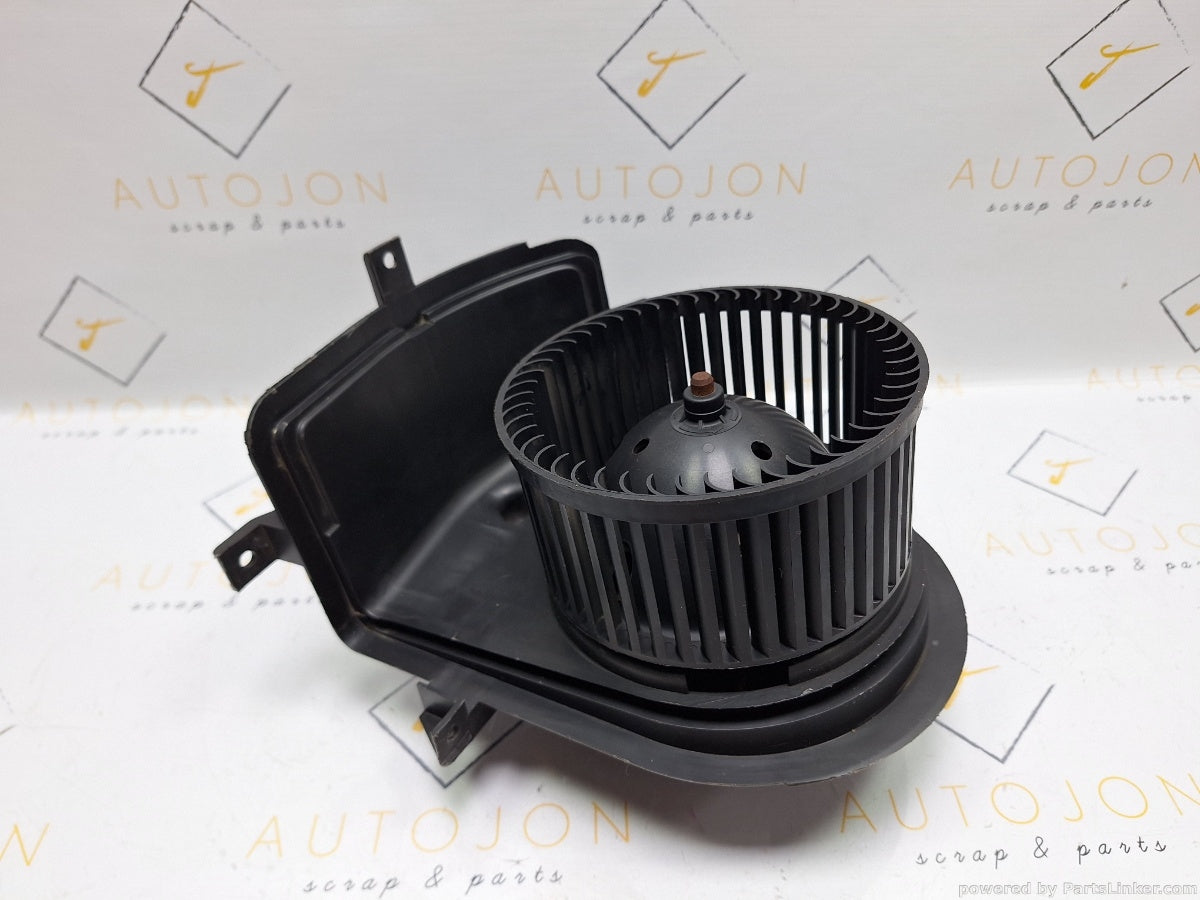 Ventilator aeroterma VOLKSWAGEN GOLF III Variant (1H5) [ 1993 - 1999 ] TDI (1Z, AHU, ALE) 66KW|90HP 6N1820021