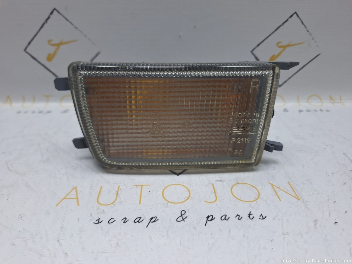 Semnalizare VOLKSWAGEN GOLF III Variant (1H5) [ 1993 - 1999 ] TDI (1Z, AHU, ALE) 66KW|90HP 1H0953156D