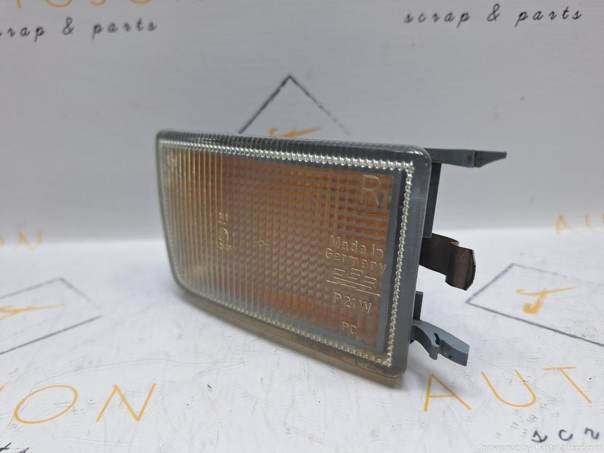 Semnalizare VOLKSWAGEN GOLF III Variant (1H5) [ 1993 - 1999 ] TDI (1Z, AHU, ALE) 66KW|90HP OEM 1H0953156D