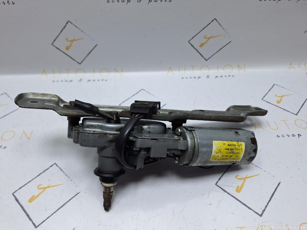 Motoras stergator luneta VOLKSWAGEN GOLF III Variant (1H5) [ 1993 - 1999 ] TDI (1Z, AHU, ALE) 66KW|90HP OEM 1H6955713A