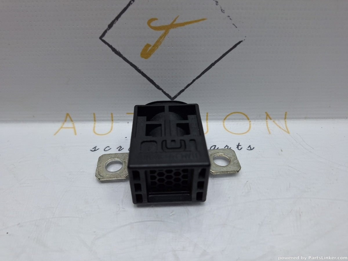 Capsa borna plus AUDI A6 III Avant (4F5, C6) [ 2005 - 2011 ] TDI (BLB, BRE) 103KW|140HP 4F0915519