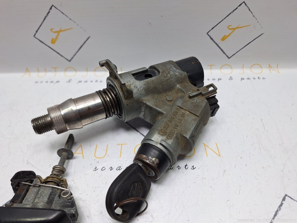 Set contact cu cheie si butuci VOLKSWAGEN GOLF III Variant (1H5) [ 1993 - 1999 ] TDI (1Z, AHU, ALE) 66KW|90HP 357905851D