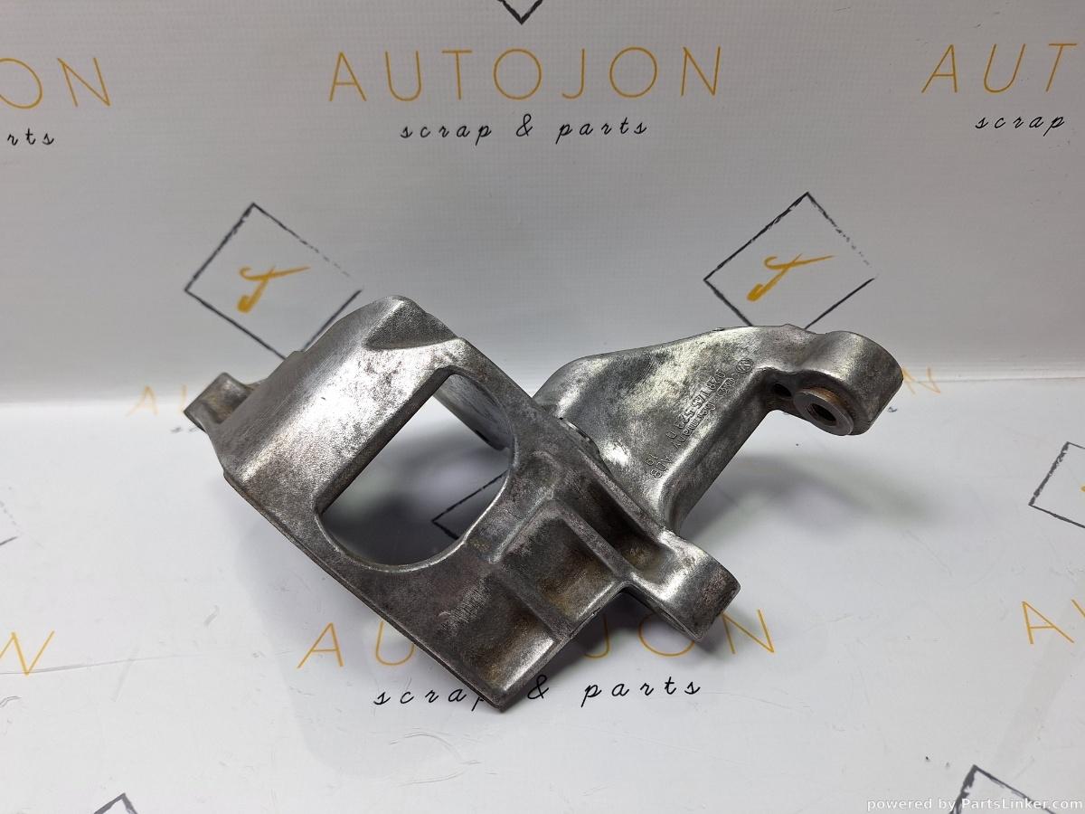 Suport pompa servodirectie VOLKSWAGEN GOLF III 1H1 1998 1.8 1.8 ADZ 66KW|90HP 1998