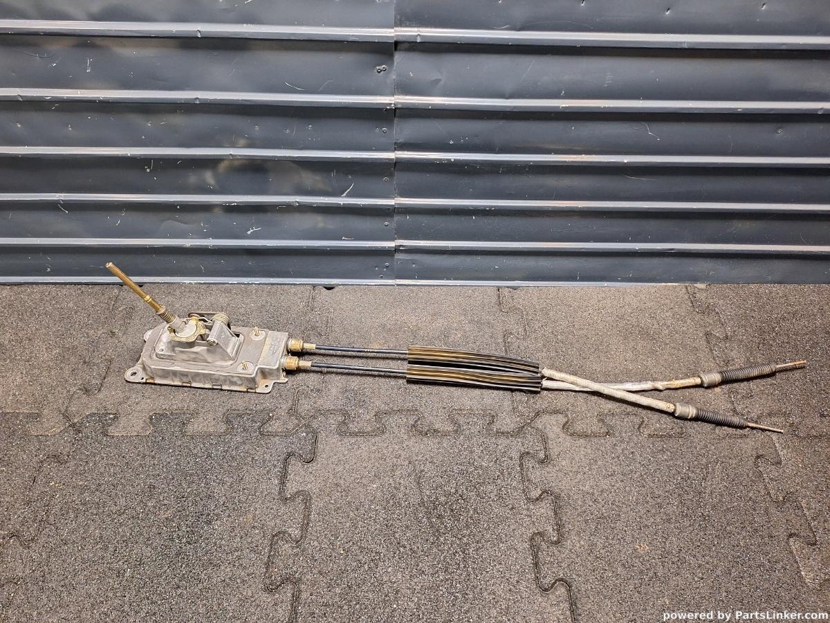 Timonerie VOLKSWAGEN GOLF IV Variant (1J5) [ 1999 - 2006 ] TDI (ATD, AXR) 74KW|101HP OEM 1J0711061C