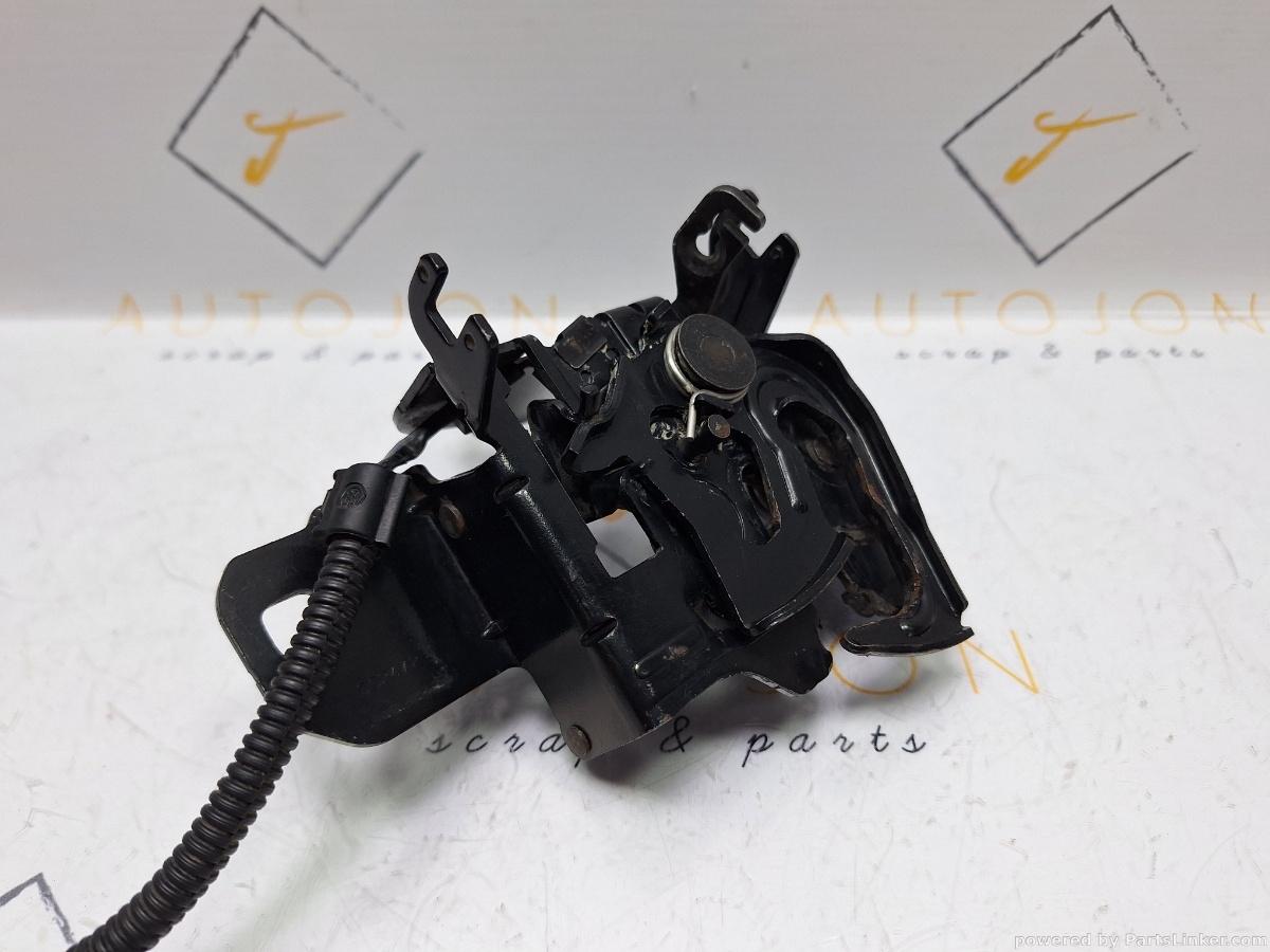 Broasca capota VOLKSWAGEN GOLF IV Variant (1J5) [ 1999 - 2006 ] TDI (ATD, AXR) 74KW|101HP OEM 1J0823509C