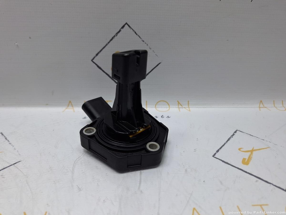 Senzor nivel ulei VOLKSWAGEN PASSAT (362) [ 2010 - 2014 ] TDI (CFFB) 103KW|140HP OEM 03C907660G