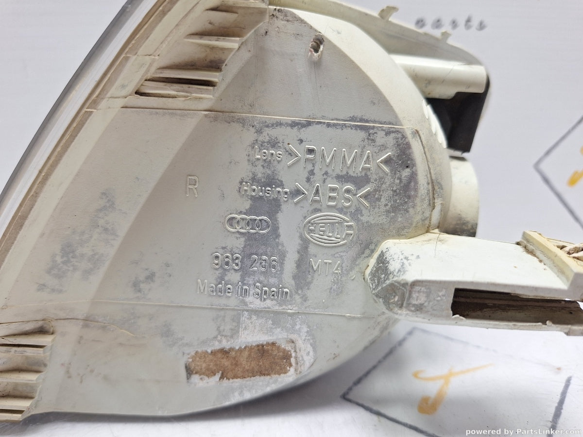 Semnalizare dreapta AUDI A3 (8L1) [ 1996 - 2006 ] 1.6 (AVU, BFQ) 75KW|102HP 963 286