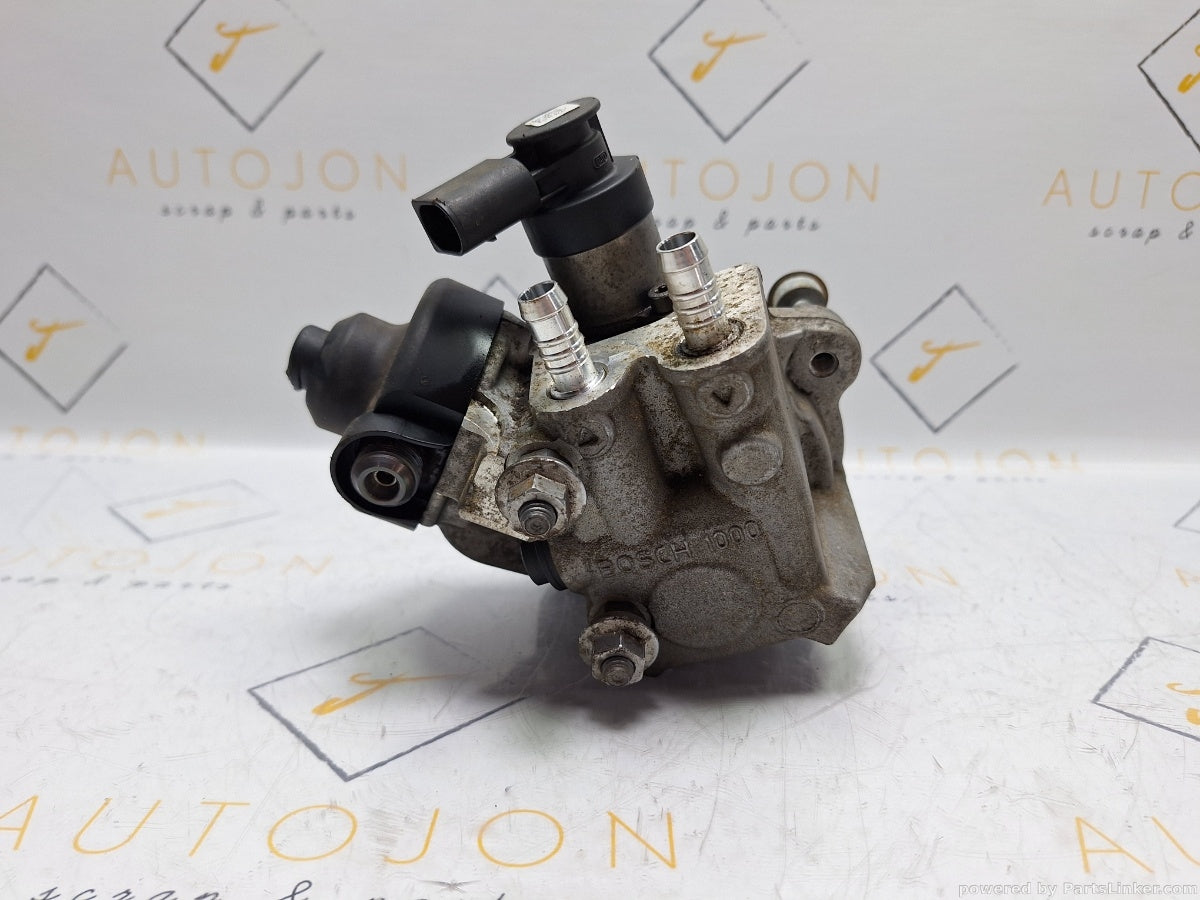 Pompa de injectie VOLKSWAGEN PASSAT Variant (365) [ 2010 - 2014 ] TDI (CFFB) 103KW|140HP 0445010526 03L130755L