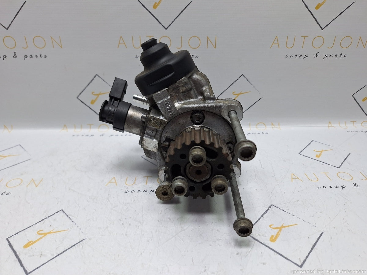 Pompa de injectie VOLKSWAGEN PASSAT Variant (365) [ 2010 - 2014 ] TDI (CFFB) 103KW|140HP 0445010526 03L130755L