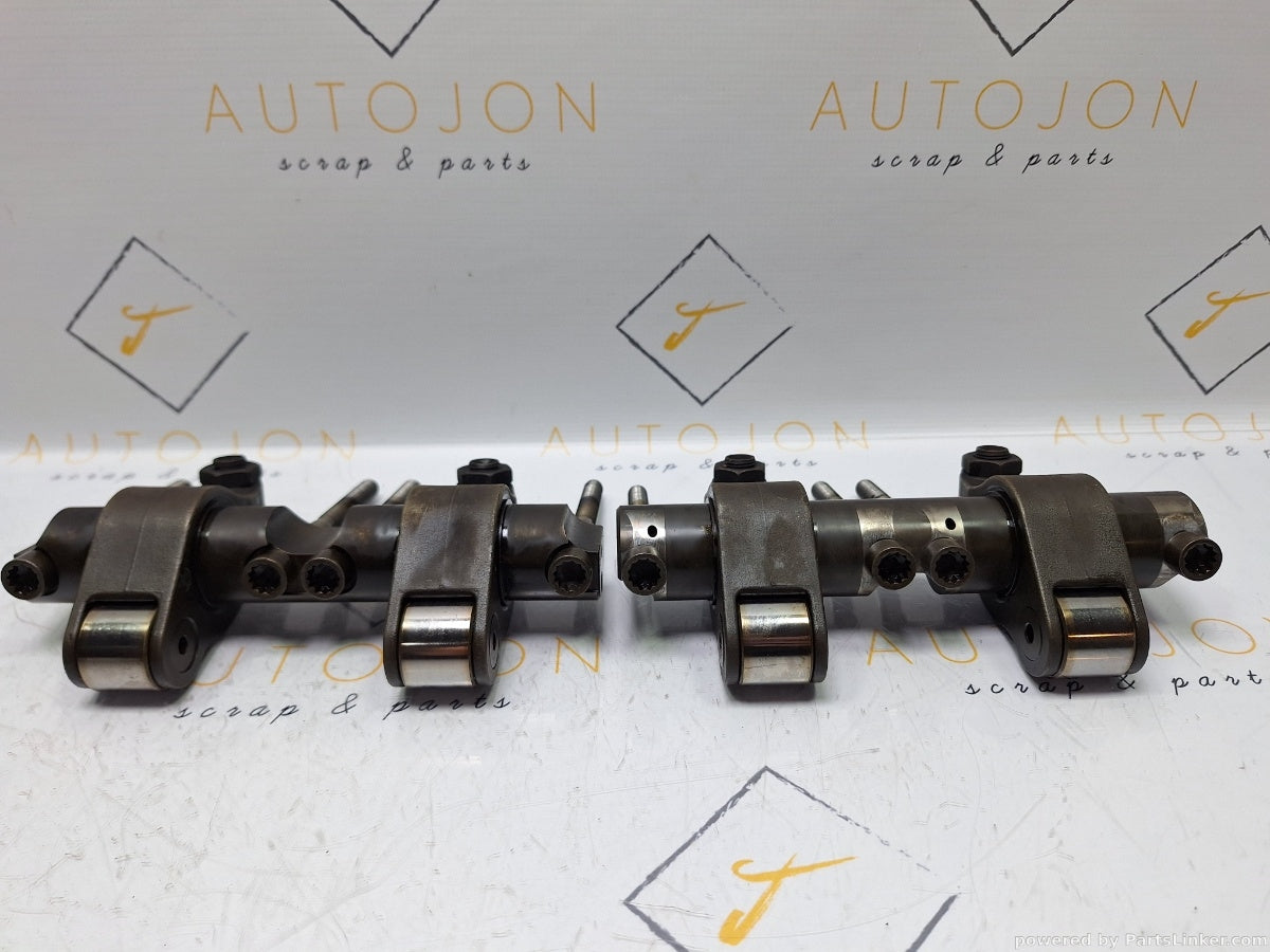 Rampe culbutori VOLKSWAGEN GOLF V Variant (1K5) [ 2007 - 2009 ] TDI (BLS, BXE) 77KW|105HP 038109527AF