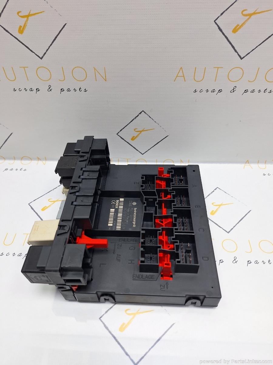 Calculator lumini VOLKSWAGEN GOLF V (1K1) [ 2003 - 2009 ] TDI (BKC, BLS, BXE) 77KW|105HP OEM 3C0937049AE