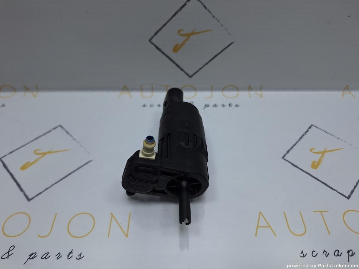 Pompita lichid parbriz VOLKSWAGEN GOLF V (1K1) [ 2003 - 2009 ] TDI (BKC, BLS, BXE) 77KW|105HP OEM 1K6955651