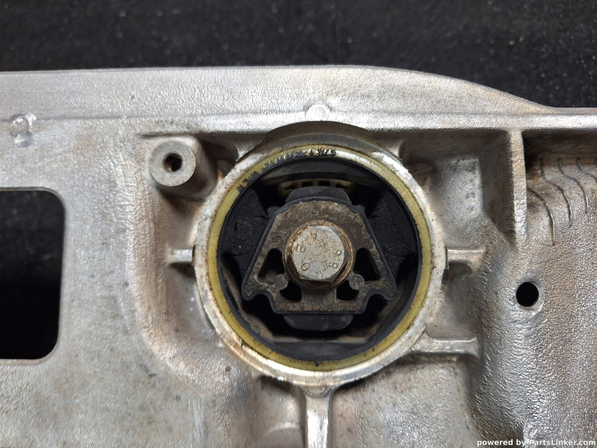 Jug motor VOLKSWAGEN PASSAT (365) [ 2010 - 2014 ] 1.6 TDi BlueMotion (CAYC) 77KW|105HP 7N0199369A