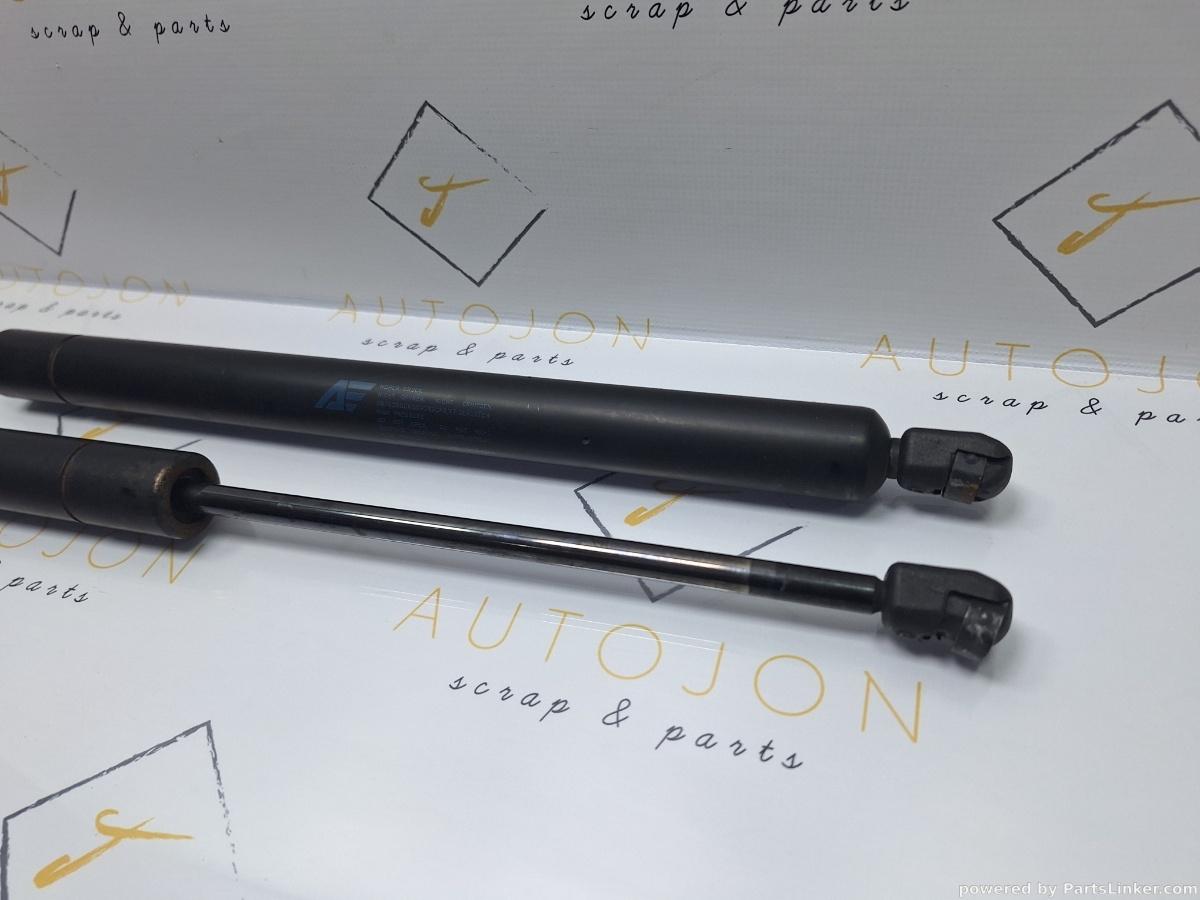 Amortizoare haion VOLKSWAGEN SHARAN (7M8, 7M9, 7M6) [ 1995 - 2010 ] TDI (BRT) 103KW|140HP OEM 7M0827550G