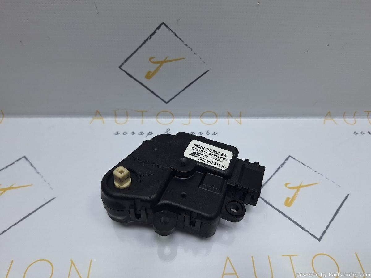 Motoras clapeta aeroterma VOLKSWAGEN SHARAN (7M8, 7M9, 7M6) [ 1995 - 2010 ] TDI (BRT) 103KW|140HP OEM 7M3907511H