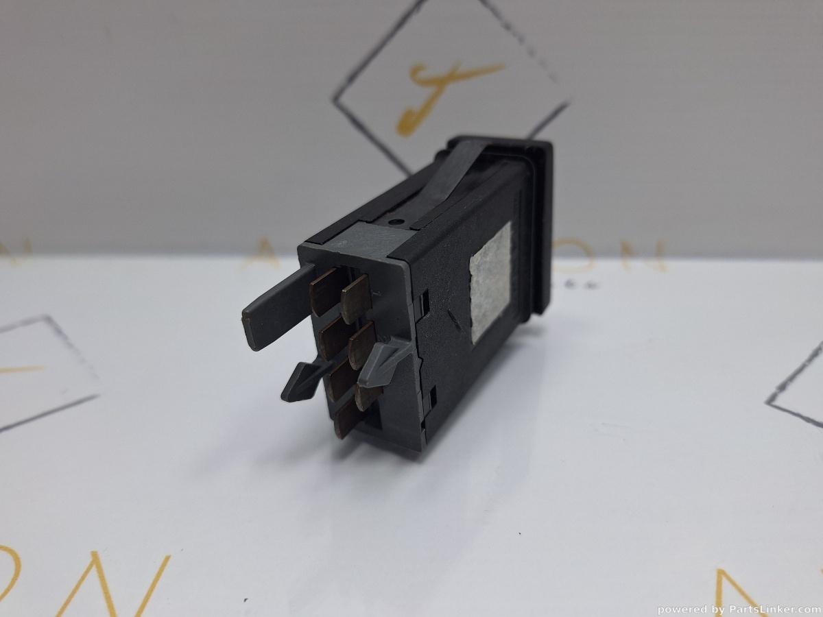 Buton avarie VOLKSWAGEN SHARAN (7M8, 7M9, 7M6) [ 1995 - 2010 ] TDI (BRT) 103KW|140HP OEM 7M3953235