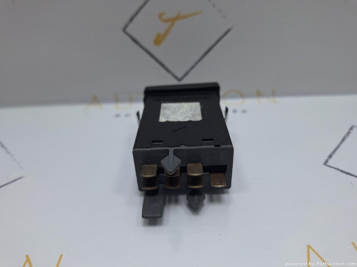 Buton avarie VOLKSWAGEN SHARAN (7M8, 7M9, 7M6) [ 1995 - 2010 ] TDI (BRT) 103KW|140HP OEM 7M3953235