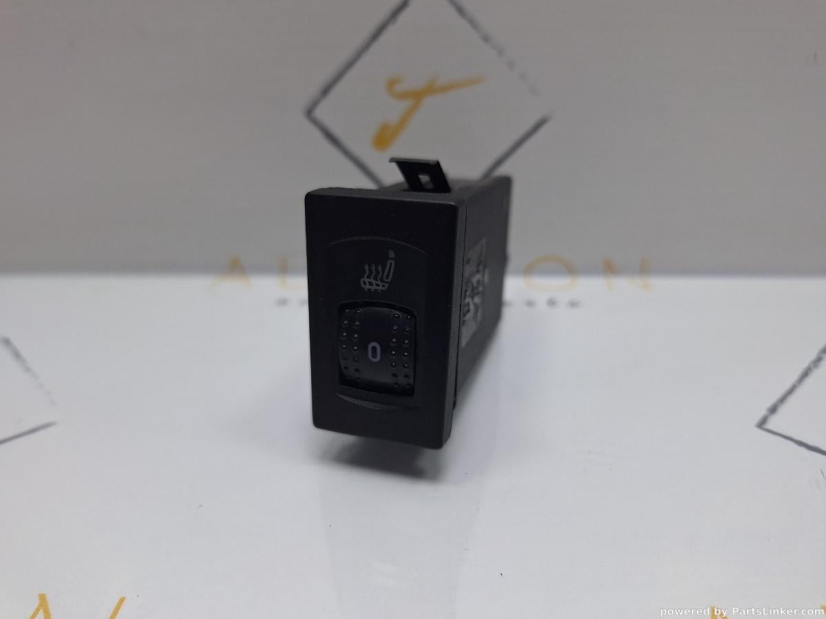 Buton incalzire scaun dreapta fata VOLKSWAGEN SHARAN (7M8, 7M9, 7M6) [ 1995 - 2010 ] TDI (BRT) 103KW|140HP OEM 7M3963564