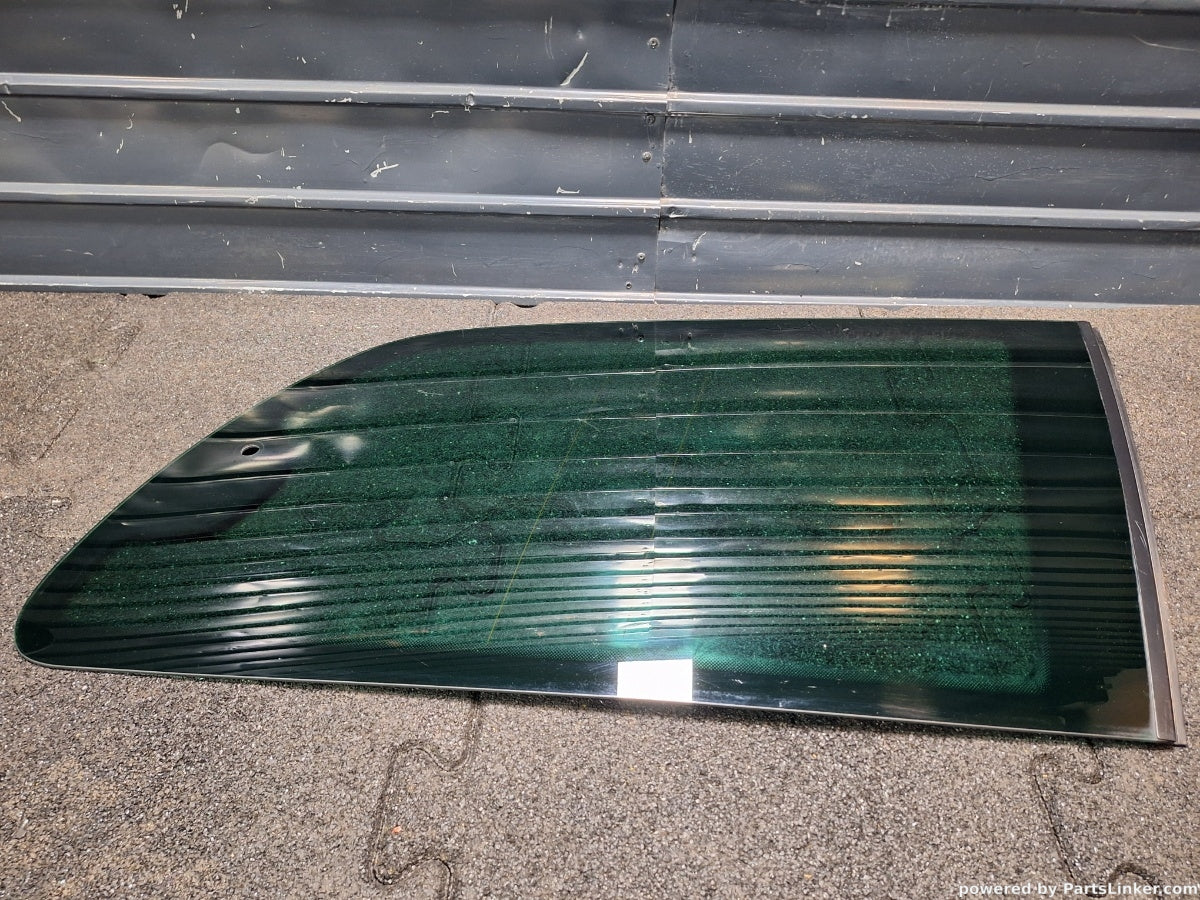 Geam pivotant lateral dreapta spate VOLKSWAGEN SHARAN (7M8, 7M9, 7M6) [ 1995 - 2010 ] TDI (BRT) 103KW|140HP 7M3845318A