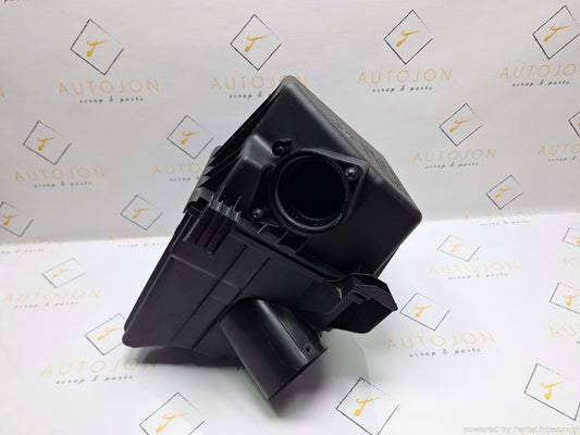 Carcasa filtru aer VOLKSWAGEN POLO (9N_) [ 2001 - 2012 ] TDI (AMF, BAY) 55KW|75HP 6Q0129601AR