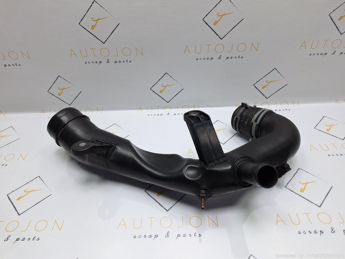 Conducta admisie aer VOLKSWAGEN POLO (9N_) [ 2001 - 2012 ] TDI (AMF, BAY) 55KW|75HP OEM 6Q0129654BD