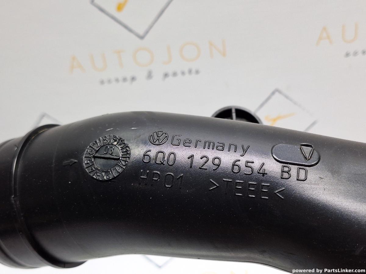 Conducta admisie aer VOLKSWAGEN POLO (9N_) [ 2001 - 2012 ] TDI (AMF, BAY) 55KW|75HP OEM 6Q0129654BD
