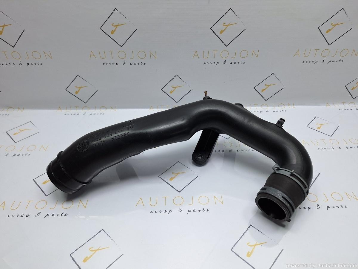 Conducta admisie aer VOLKSWAGEN POLO (9N_) [ 2001 - 2012 ] TDI (AMF, BAY) 55KW|75HP OEM 6Q0129654BD