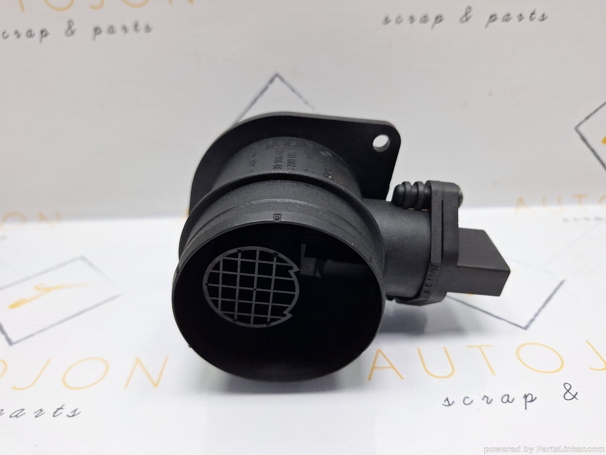 Debitmetru aer VOLKSWAGEN POLO (9N_) [ 2001 - 2012 ] TDI (AMF, BAY) 55KW|75HP BOSCH 0281002531 038906461B