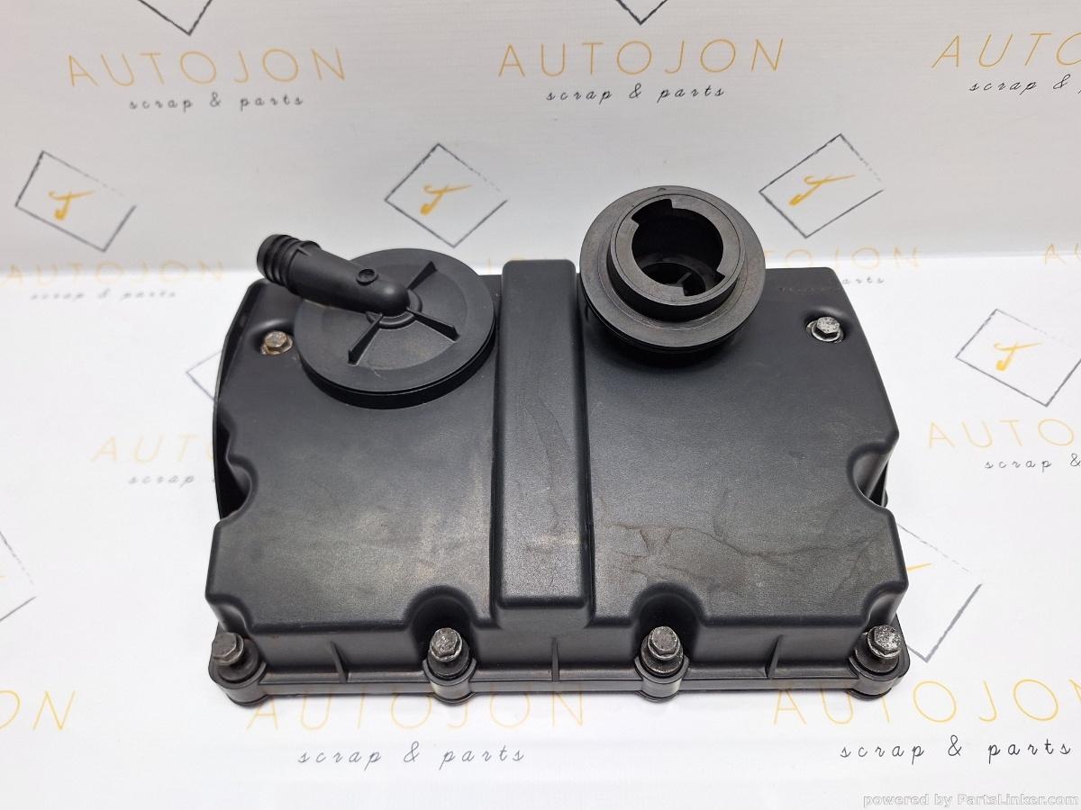 Capac culbutori VOLKSWAGEN POLO (9N_) [ 2001 - 2012 ] TDI (AMF, BAY) 55KW|75HP OEM 045103469D