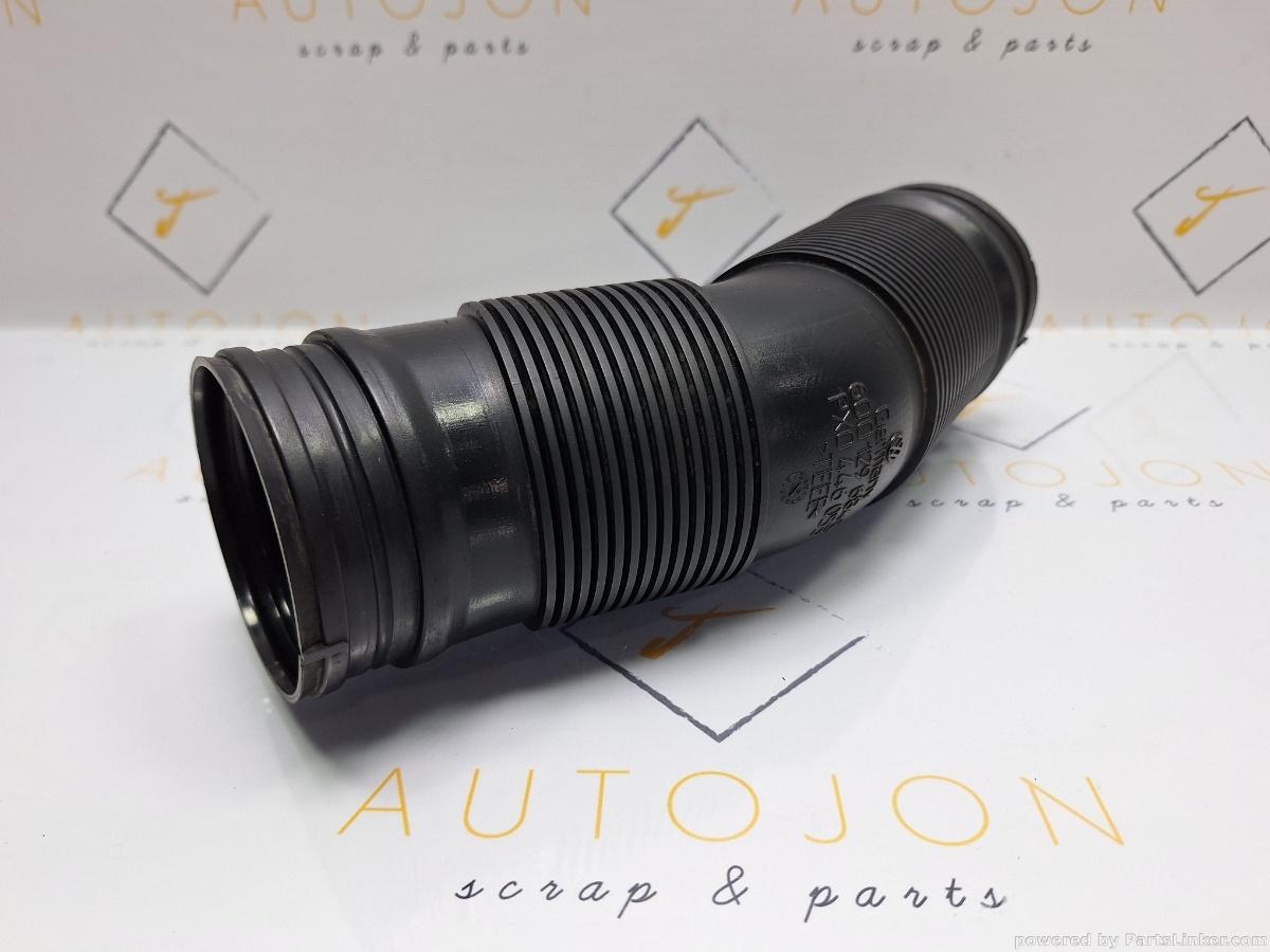Conducta admisie filtru aer VOLKSWAGEN POLO (9N_) [ 2001 - 2012 ] TDI (AMF, BAY) 55KW|75HP OEM 6Q0129684C