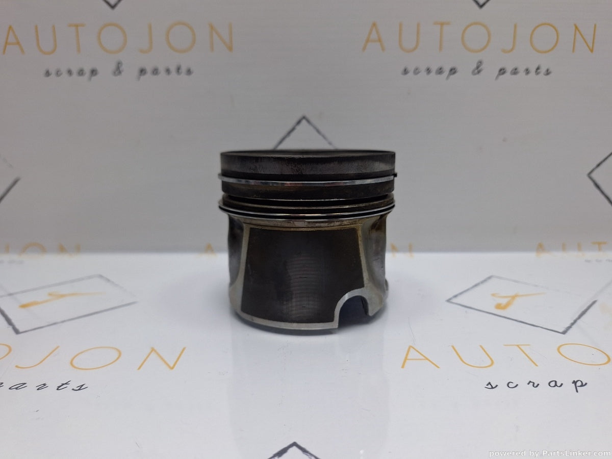 Piston 1/2 VOLKSWAGEN POLO (9N_) [ 2001 - 2012 ] TDI (AMF, BAY) 55KW|75HP 045107065AN