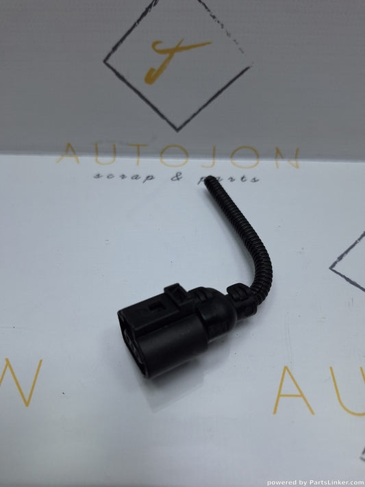 Mufa conector senzor nivel ulei baie VOLKSWAGEN GOLF V (1K1) [ 2003 - 2009 ] TDI (BKC, BLS, BXE) 77KW|105HP 1J0973703