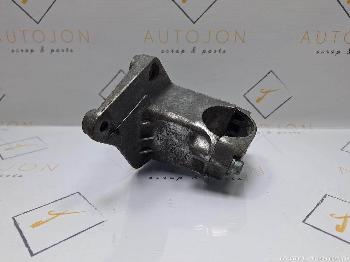 Suport motor Stanga SEAT ALHAMBRA (7V8, 7V9) [ 1996 - 2010 ] TDI (ASZ) 96KW|131HP OEM 7M3 145 961 F