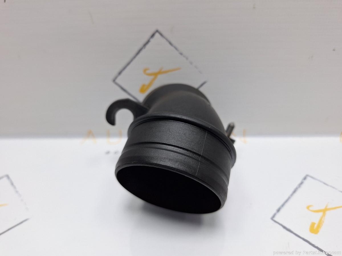 Cupla conducta admisie aer turbo VOLKSWAGEN PASSAT (365) [ 2010 - 2014 ] 1.6 TDi BlueMotion (CAYC) 77KW|105HP OEM 3C0129635