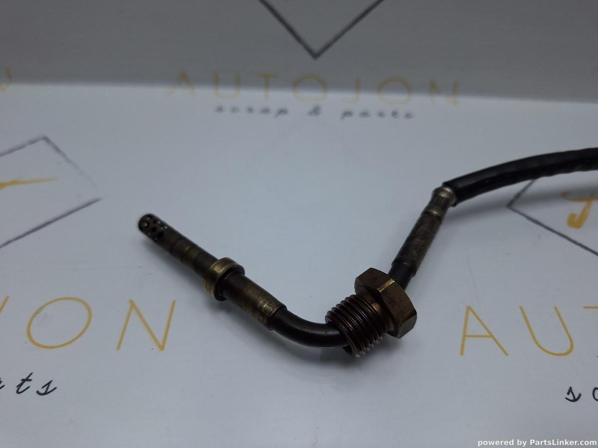 Senzor temperatura gaze VOLKSWAGEN PASSAT (365) [ 2010 - 2014 ] 1.6 TDi BlueMotion (CAYC) 77KW|105HP OEM 03L906088AJ