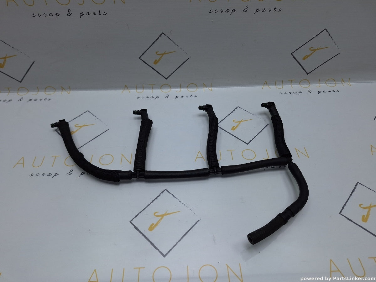 Rampa retur injectoare VOLKSWAGEN PASSAT (365) [ 2010 - 2014 ] 1.6 TDi BlueMotion (CAYC) 77KW|105HP 03L130235AG