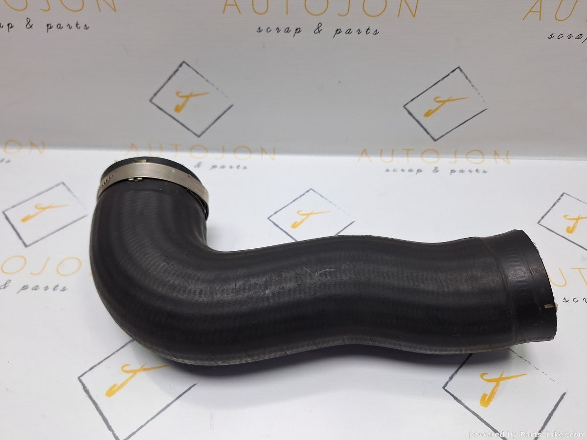 Furtun intercooler VOLKSWAGEN PASSAT (365) [ 2010 - 2014 ] 1.6 TDi BlueMotion (CAYC) 77KW|105HP 1K0145832AN