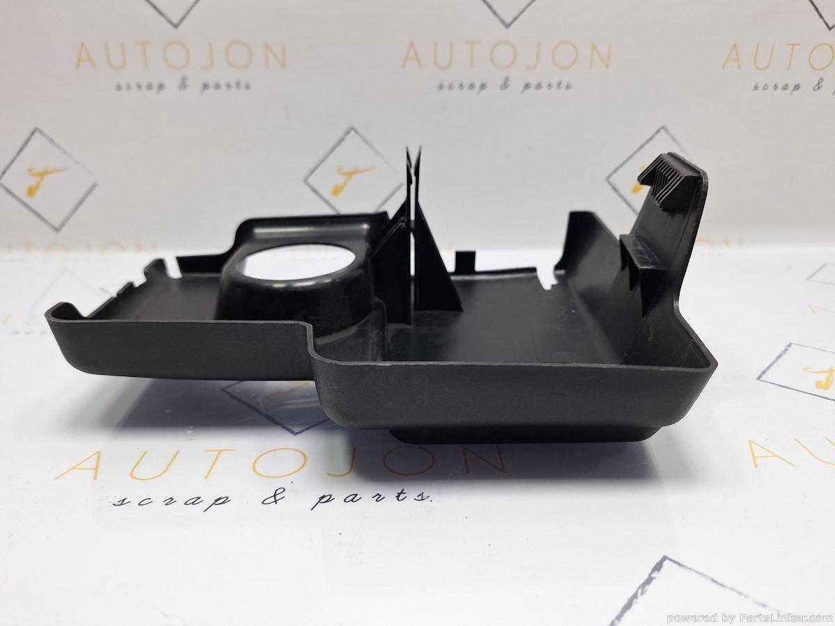 Capac ornament vas lichid servodirectie VOLKSWAGEN PASSAT Variant (3B6) [ 2000 - 2005 ] TDI (AVB) 74KW|101HP OEM 4B0422569