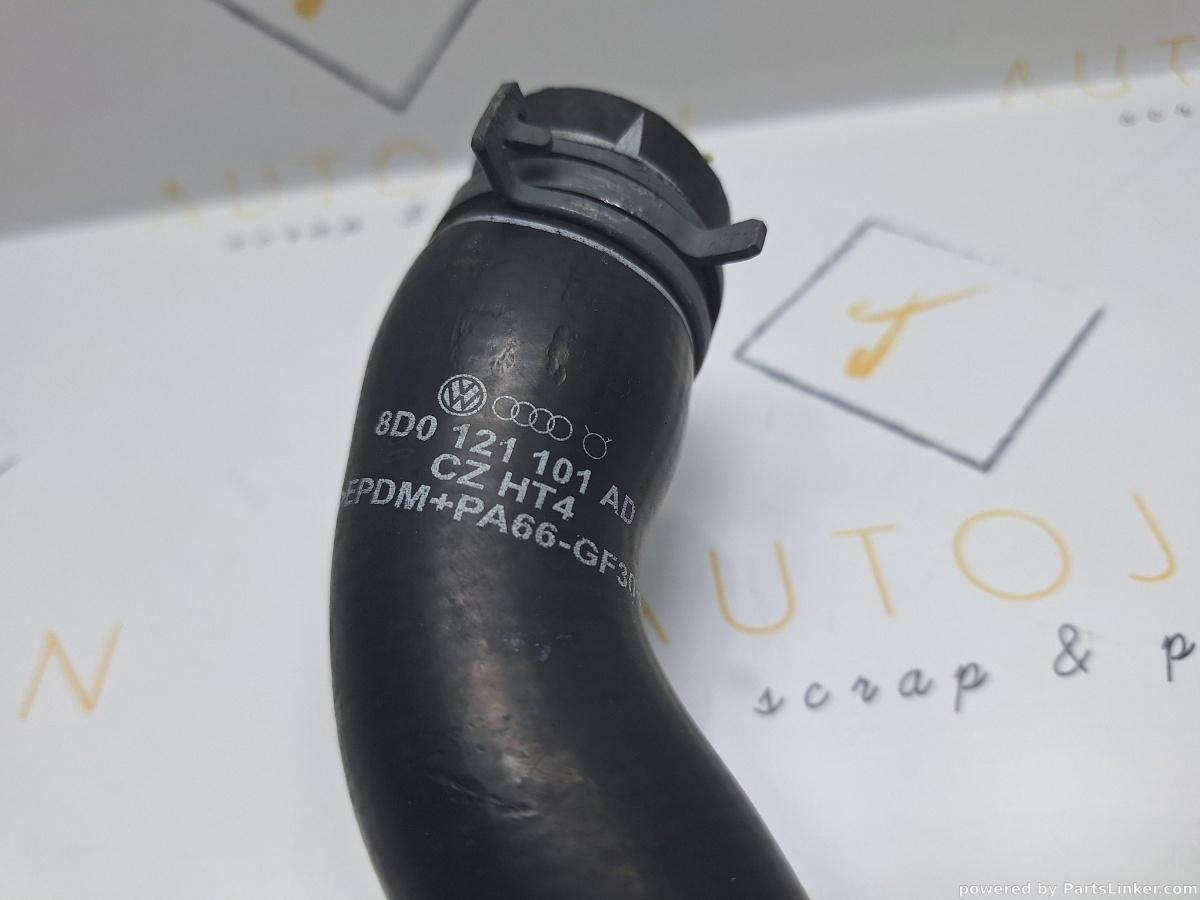 Furtun apa VOLKSWAGEN PASSAT Variant (3B6) [ 2000 - 2005 ] TDI (AVB) 74KW|101HP OEM 8D0121101AD