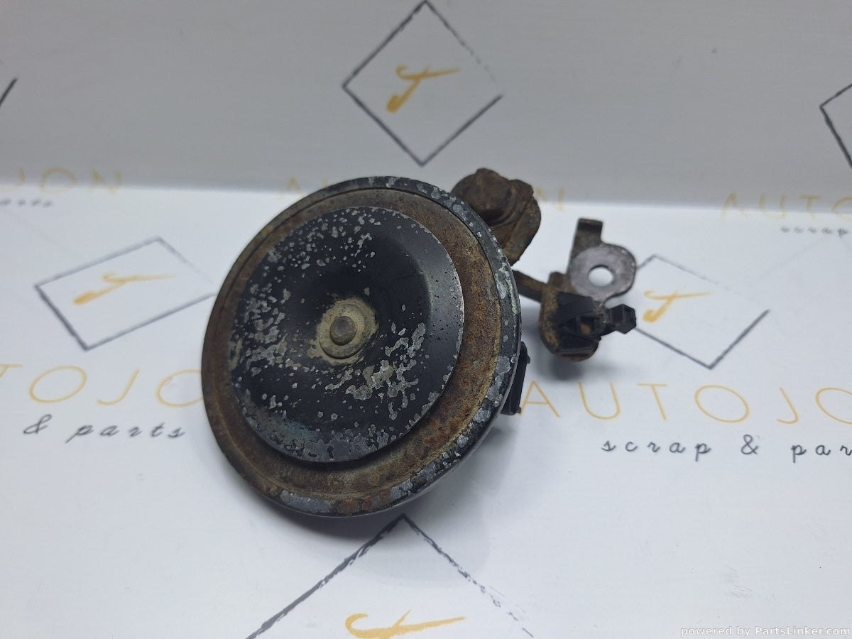 Claxon VOLKSWAGEN PASSAT Variant (3B6) [ 2000 - 2005 ] TDI (AVB) 74KW|101HP 8D5951113