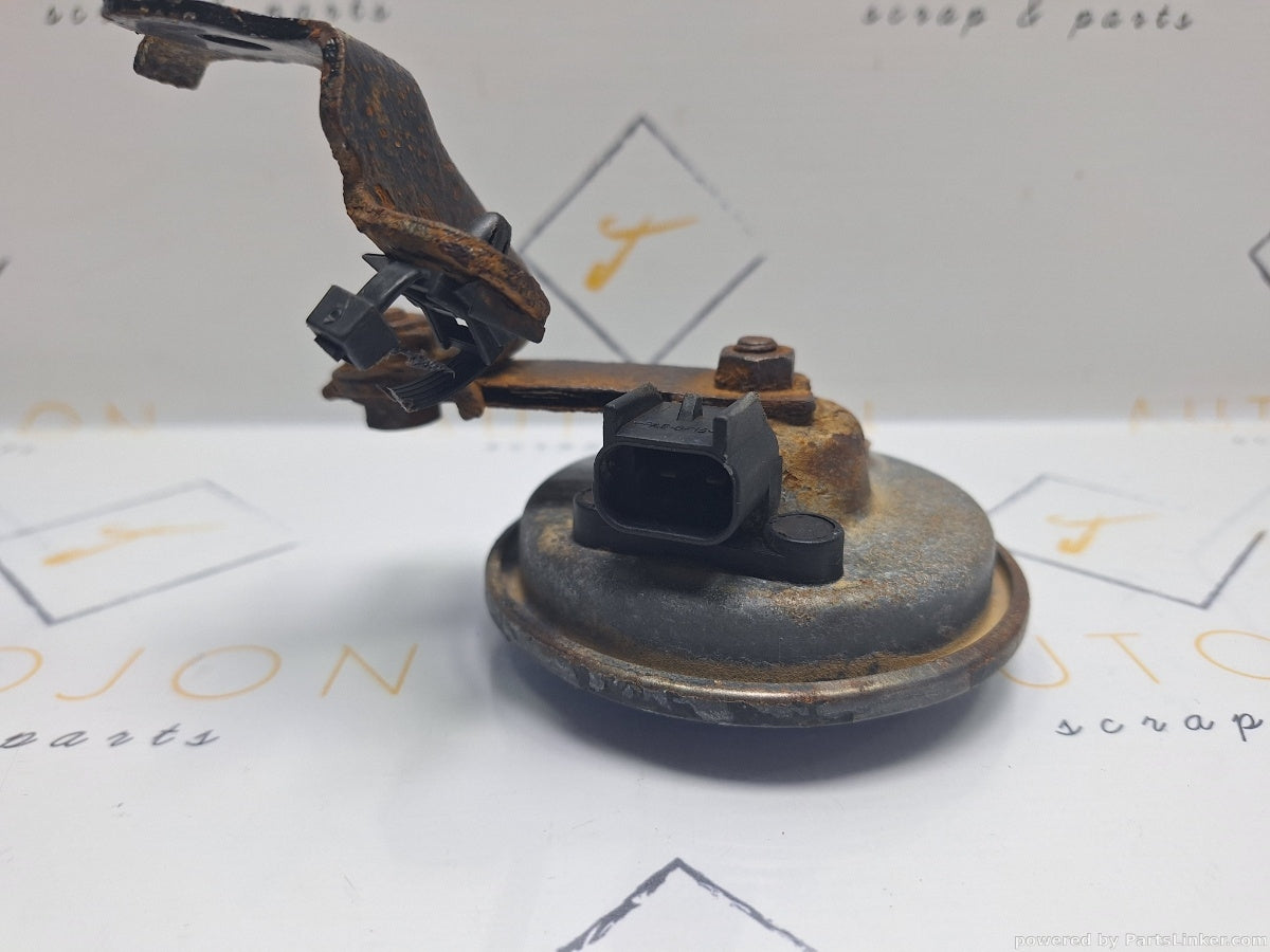 Claxon VOLKSWAGEN PASSAT Variant (3B6) [ 2000 - 2005 ] TDI (AVB) 74KW|101HP 8D5951113