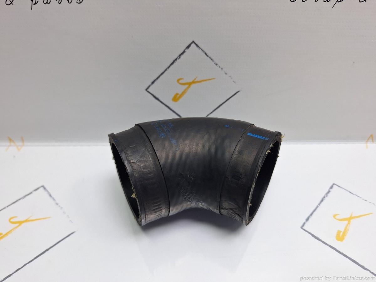 Furtun intercooler VOLKSWAGEN PASSAT Variant (3B6) [ 2000 - 2005 ] TDI (AVB) 74KW|101HP OEM 3B0145834F