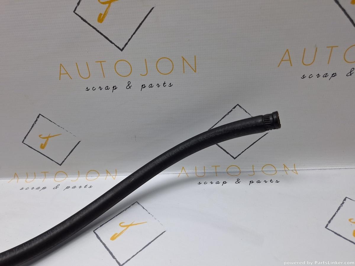 Conducta retur ulei servodirectie VOLKSWAGEN PASSAT Variant (3B6) [ 2000 - 2005 ] TDI (AVB) 74KW|101HP OEM 8D1422891J