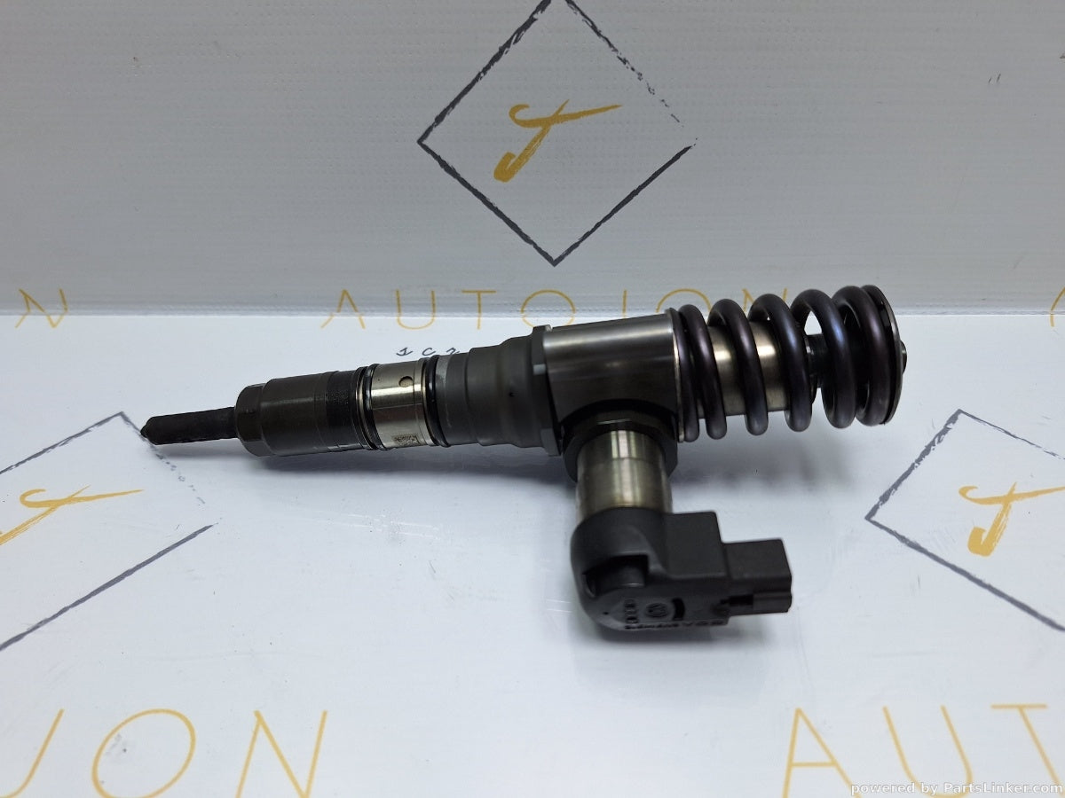 Injector 2.0 TDI 16V BKP 103KW|140HP VOLKSWAGEN PASSAT Variant (3C5) [ 2005 - 2011 ]  03G130073D
