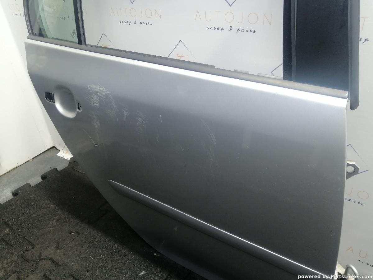 Usa dreapta spate VOLKSWAGEN GOLF V (1K1) [ 2003 - 2009 ] TDI (BKC, BLS, BXE) 77KW|105HP OEM 1K9833312